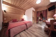 © Hôtel La Perdrix Blanche - Hôtel la Perdrix Blanche