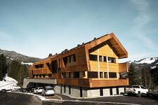 © Bureaux de la Société des Remontées mécaniques de Châtel - L.Meyer  - Châtel