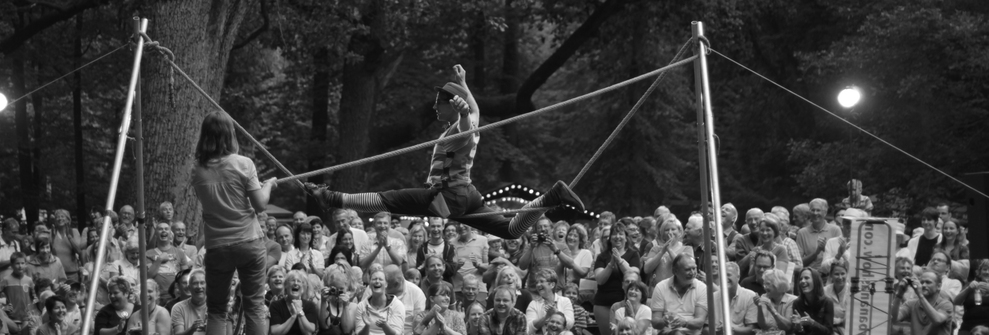 Spectacle acrobatique "Banan'O'Rama"