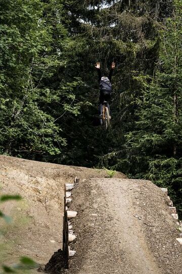 © MTB Trail the Fluid - L.Meyer - Châtel