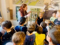 © Les enfants mènent l'enquête - Mairie de Châtel