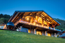 © Extérieur devant bas été - Chalets Bovard