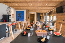 © Table à manger - Chalets Bovard