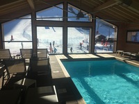 © Piscine - Hôtel Le Schuss
