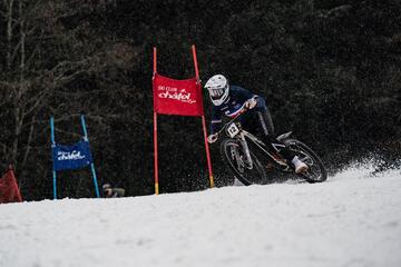 © Compétition de snowbike - L.Meyer-Châtel