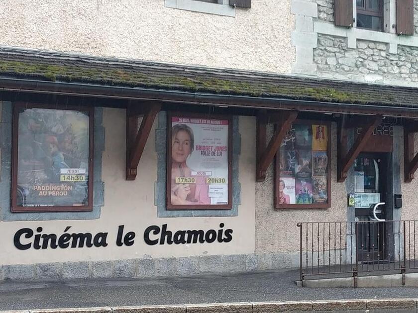 © Cinéma Le Chamois_Châtel - L.Servais - Mairie de Châtel