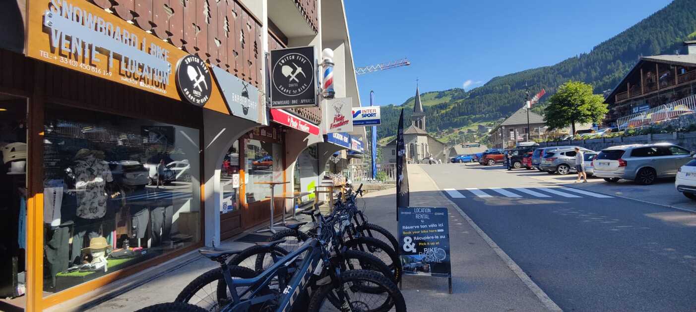 © Switch 5 - Location de VTT électriques_Châtel - Switch 5