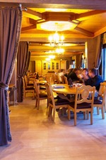 © Restaurant Le Macchi_Châtel - Macchi