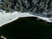 © Lake of la Mouille_Châtel - L.Meyer-Châtel