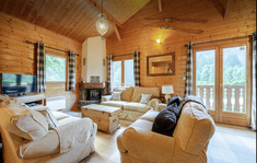 © Chalet Chocolat_Châtel - Peter Hobson