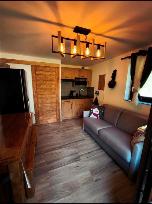 Studio - Perce Neige B