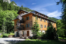 © 1861 Châtel Hostel - 1861 Châtel Hostel