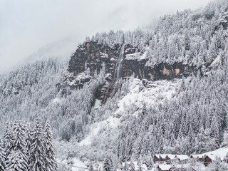 © Cascade de l'Essert - L.Meyer-Châtel