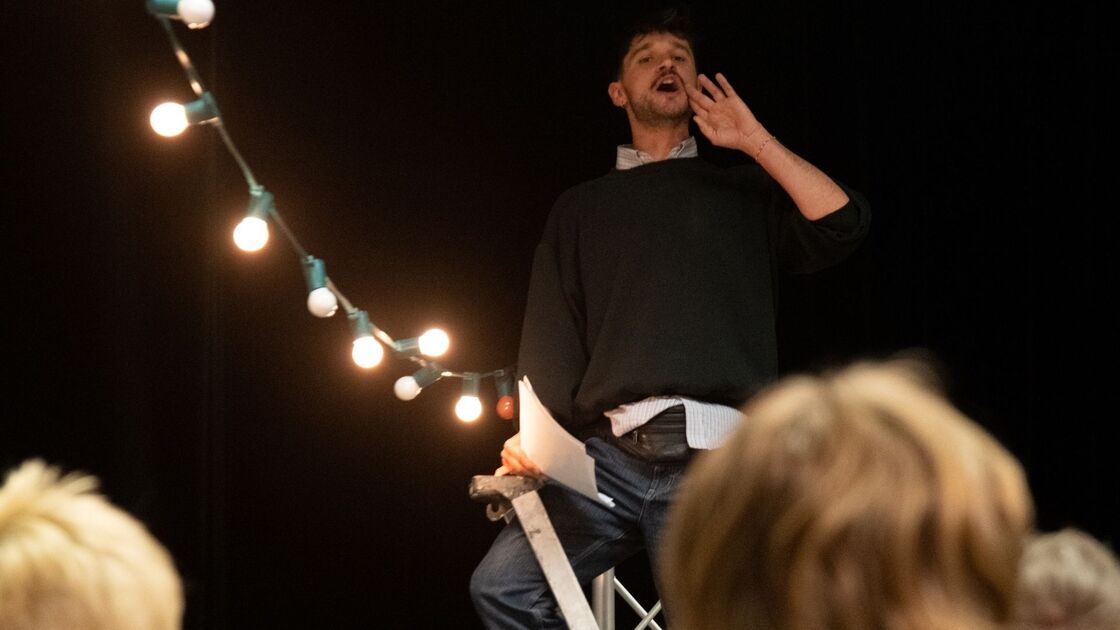 © Voorstelling - Les Tablées - Huis der Kunsten Léman_Vacheresse - Compagnie Ariadne