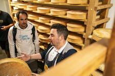 © Visit of an Abondance cheese maturing cellar - L.Meyer - Châtel