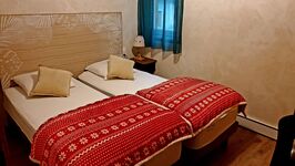 © Chambre 2 lits simples - Mme Maxit Muriel