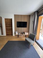 © Chaise et tapis salon - SCI VCCJ