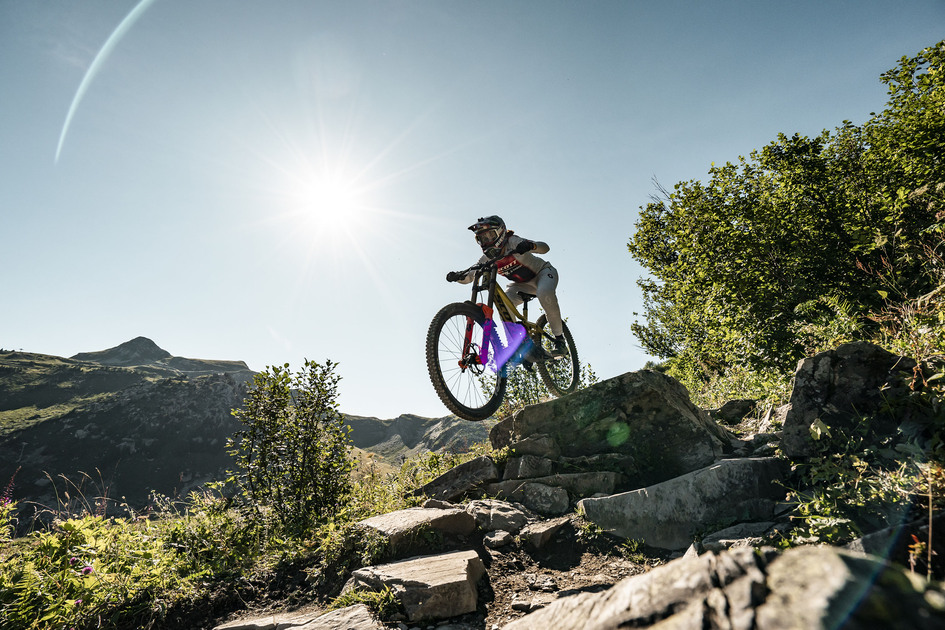© Coupe de France de VTT Descente (DH)_Châtel - L.Meyer_Châtel