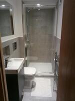© Salle de bains - Chalet le Foehn - Pollock Clare