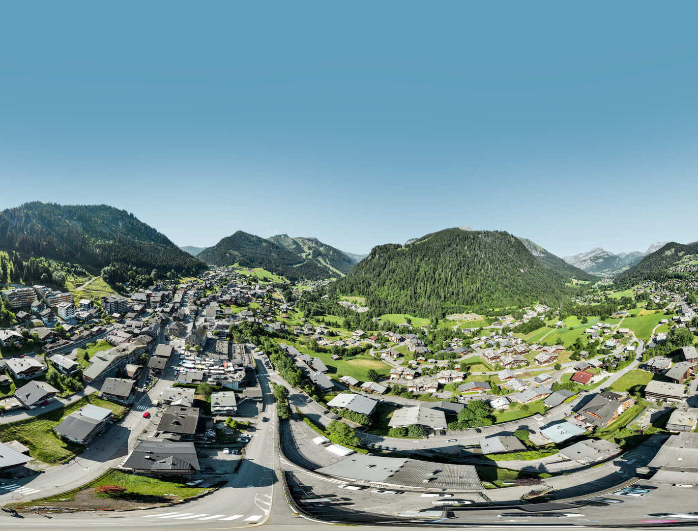 Centre-du-village-ete