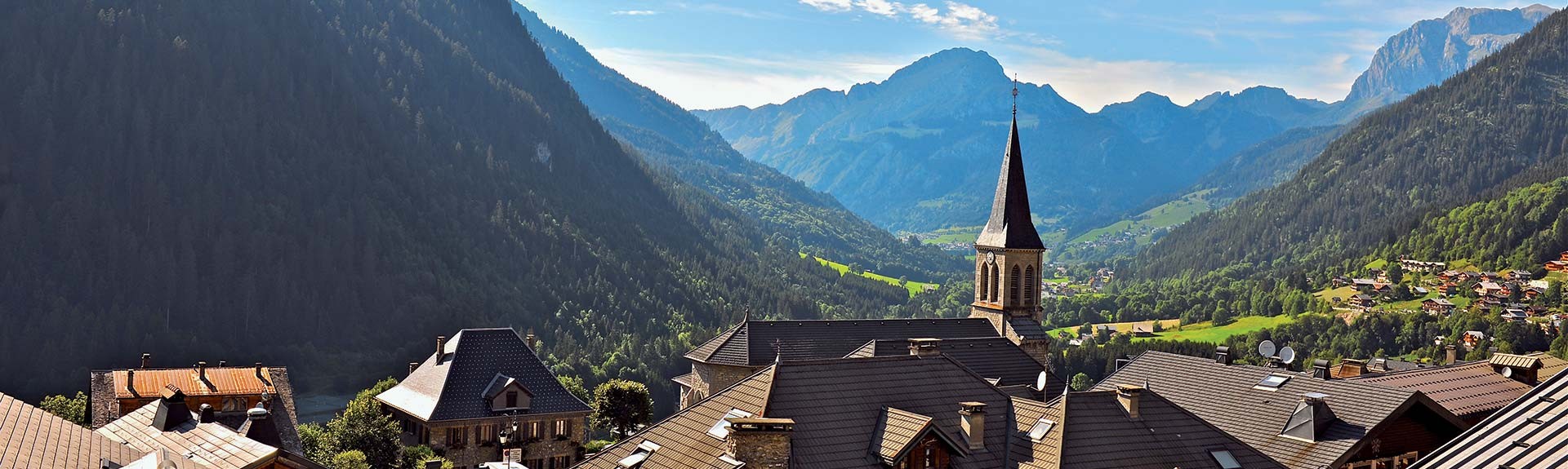 Auberges de jeunesse, Village vacances