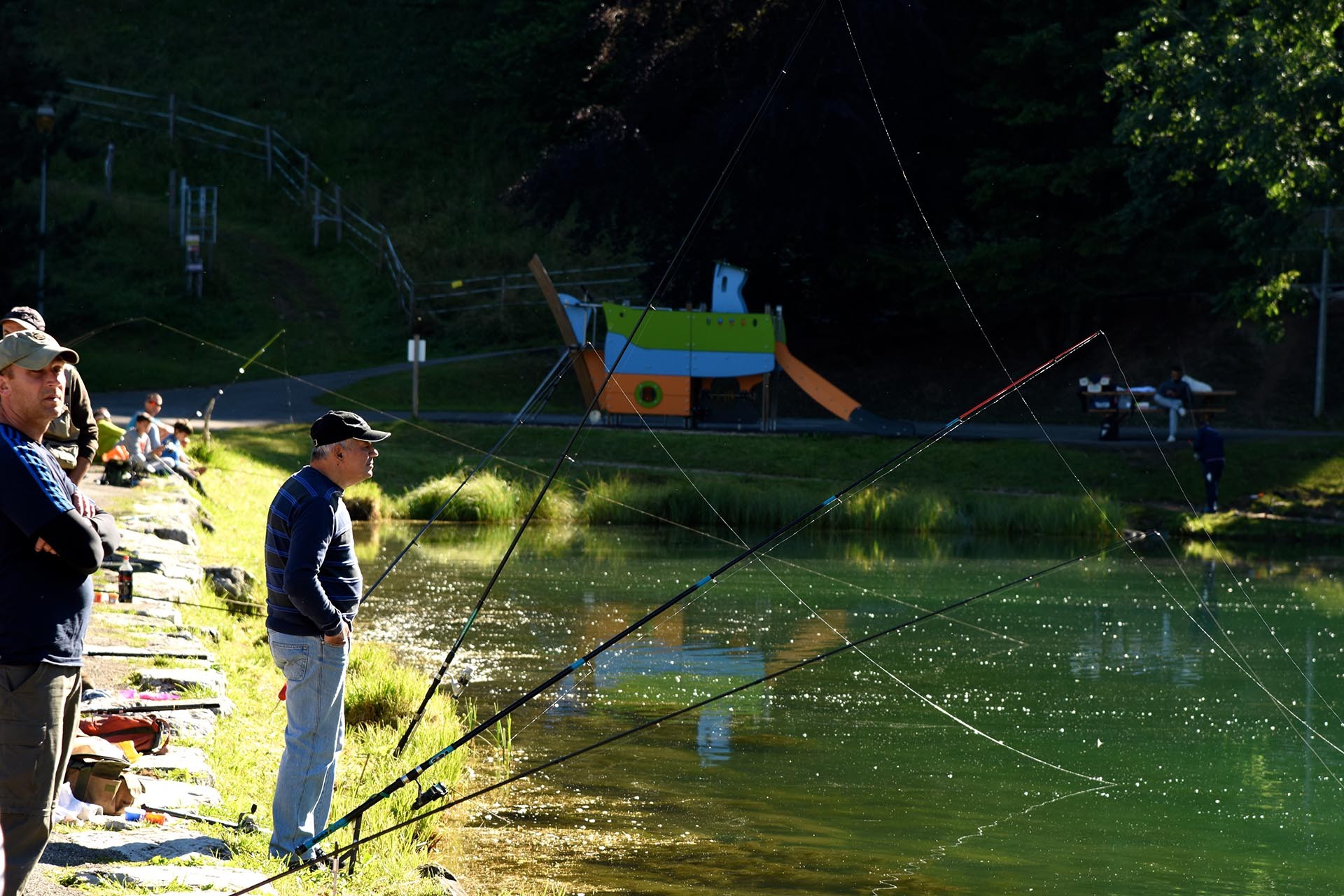 Fishing in lake Vonnes