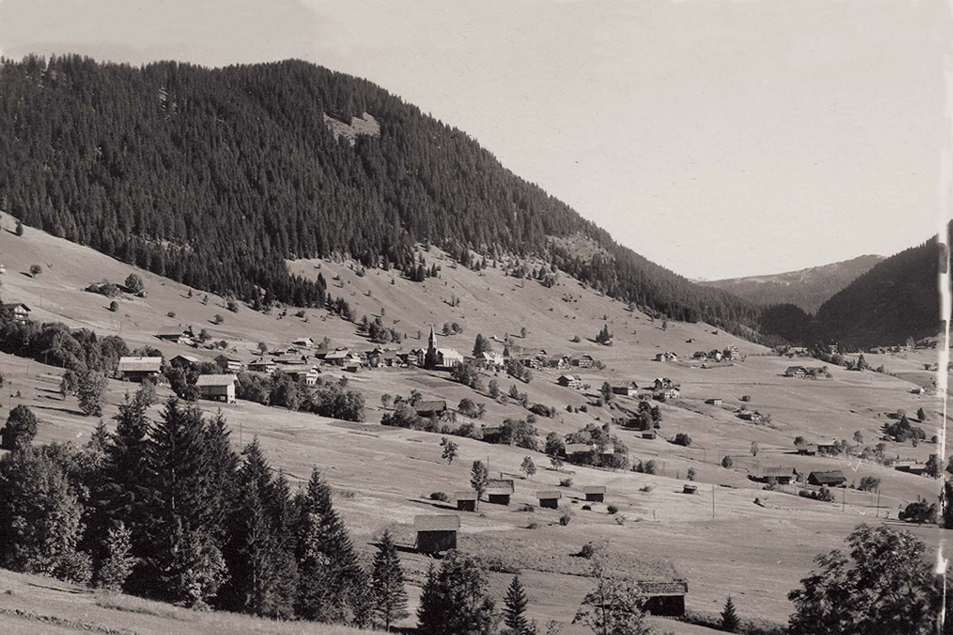 History of Châtel