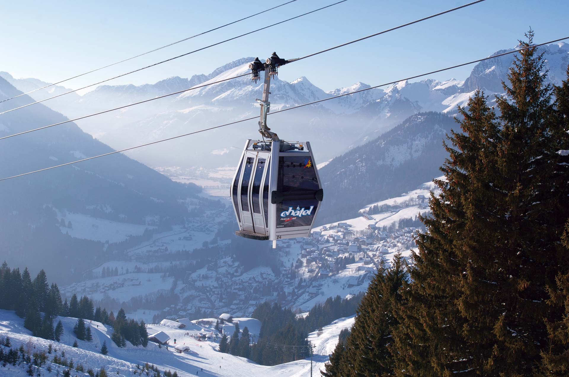 Ski lifts for pedestrians