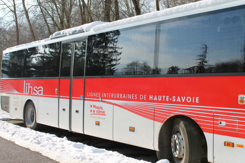 bus-lihsa-18193