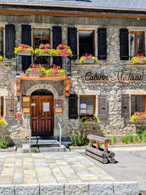 Osteopathy practice_Châtel