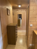 Couloir entre séjour et chambre