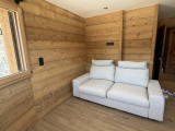 Studio - Ketekunan_Châtel