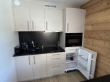 Studio - Ketekunan_Châtel