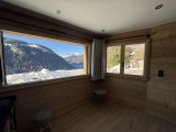 Studio - Ketekunan_Châtel