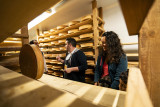 Visite de la cave d'affinage