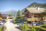 Accès_été_La_Roseraie_Châtel