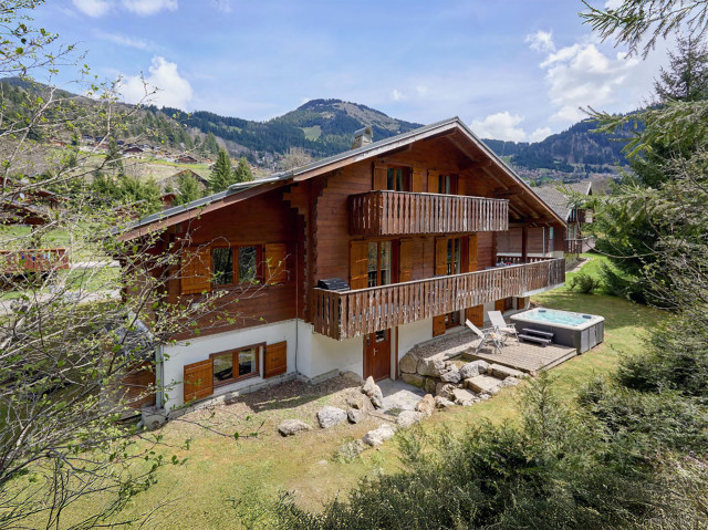 Chalet Rochamour buiten zomer