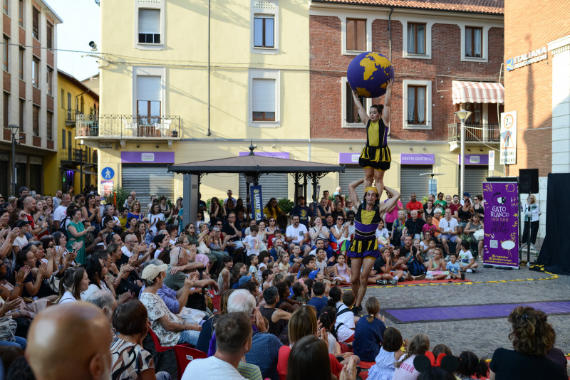 Spectacle acrobatique 