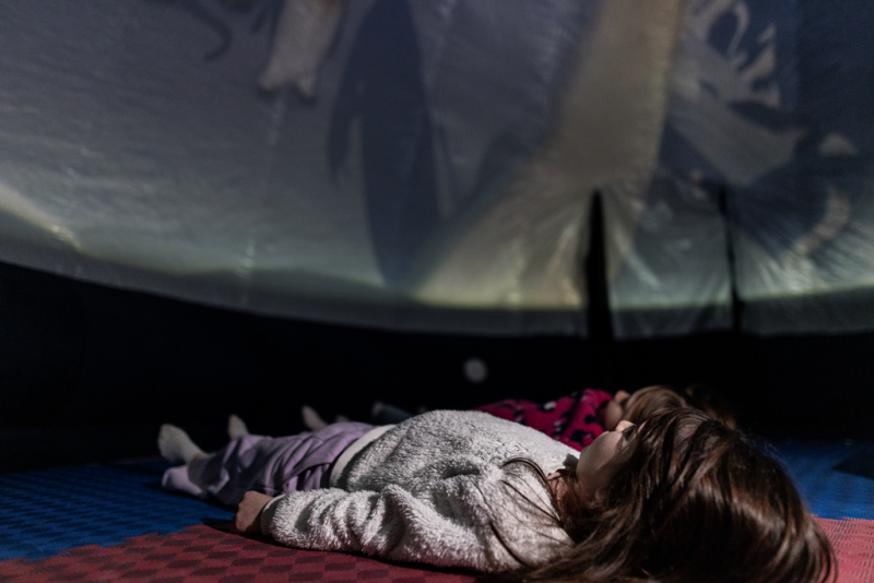 Astronomy workshop for the very young: immersion in a planetarium_Châtel